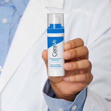 CeraVe Kosteuttava seerumi hyaluronihapolla Kasvoseerumi Tehokasta Kosteutusta Kuivalle Iholle 30 ml 30 ml