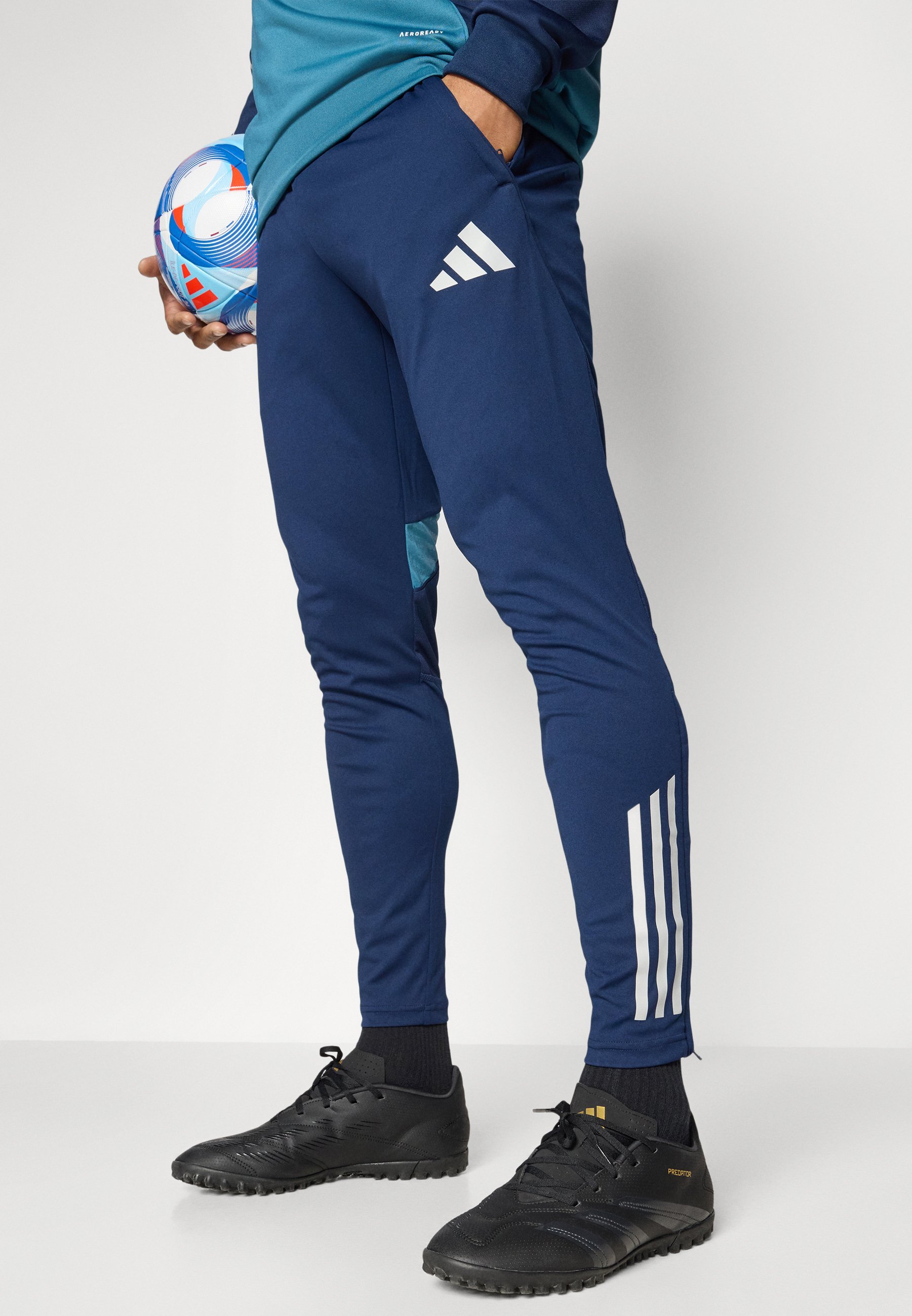 adidas Performance ARSENAL FC 25/26 TIRO 25 COMPETITION TRAINING PANT - Spodnie dresowe - night indigo/blanch blue