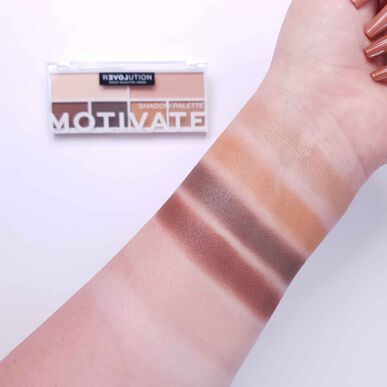 Paleta de sombras de ojos de bolsillo Relove Play Motivate de larga duración 0,65 g 0,65 g