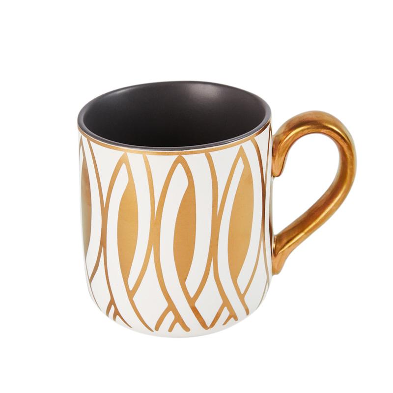 Tazza da caffè da ufficio in ceramica dorata con manico, tazza termica creativa in porcellana, tazza automescolante per coppie XX60CM