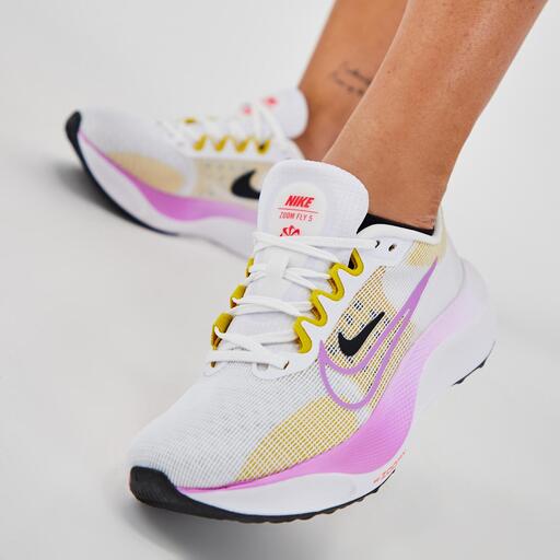  Nike Zoom Fly 5