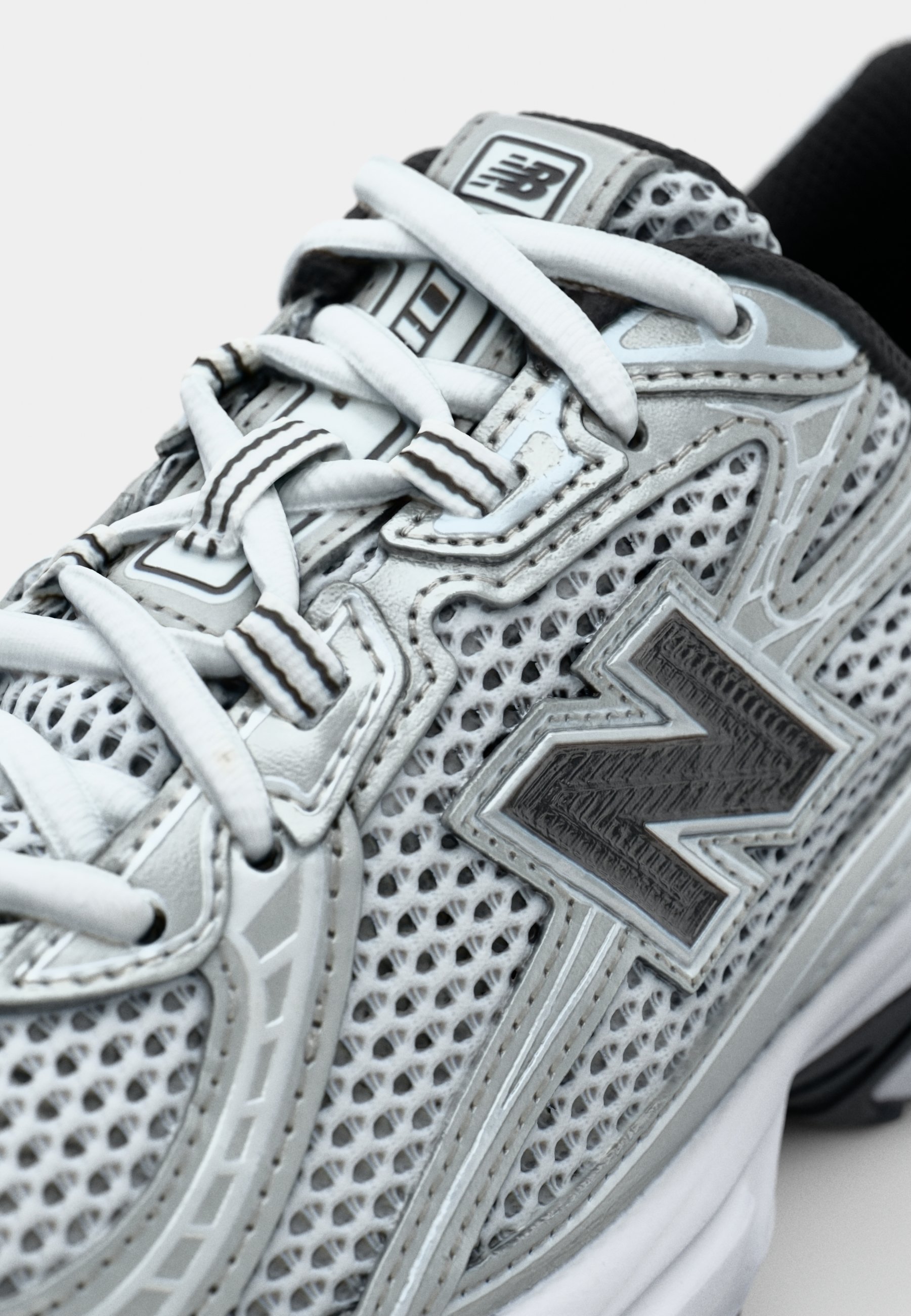 New Balance'i madala säärega tossud