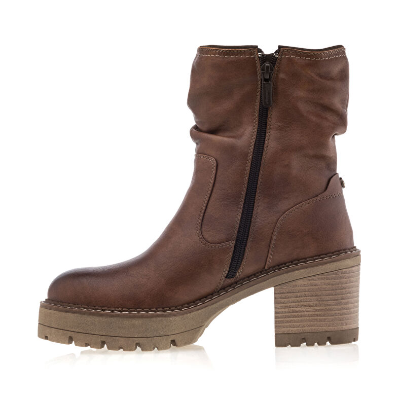 Botas marrones para mujer