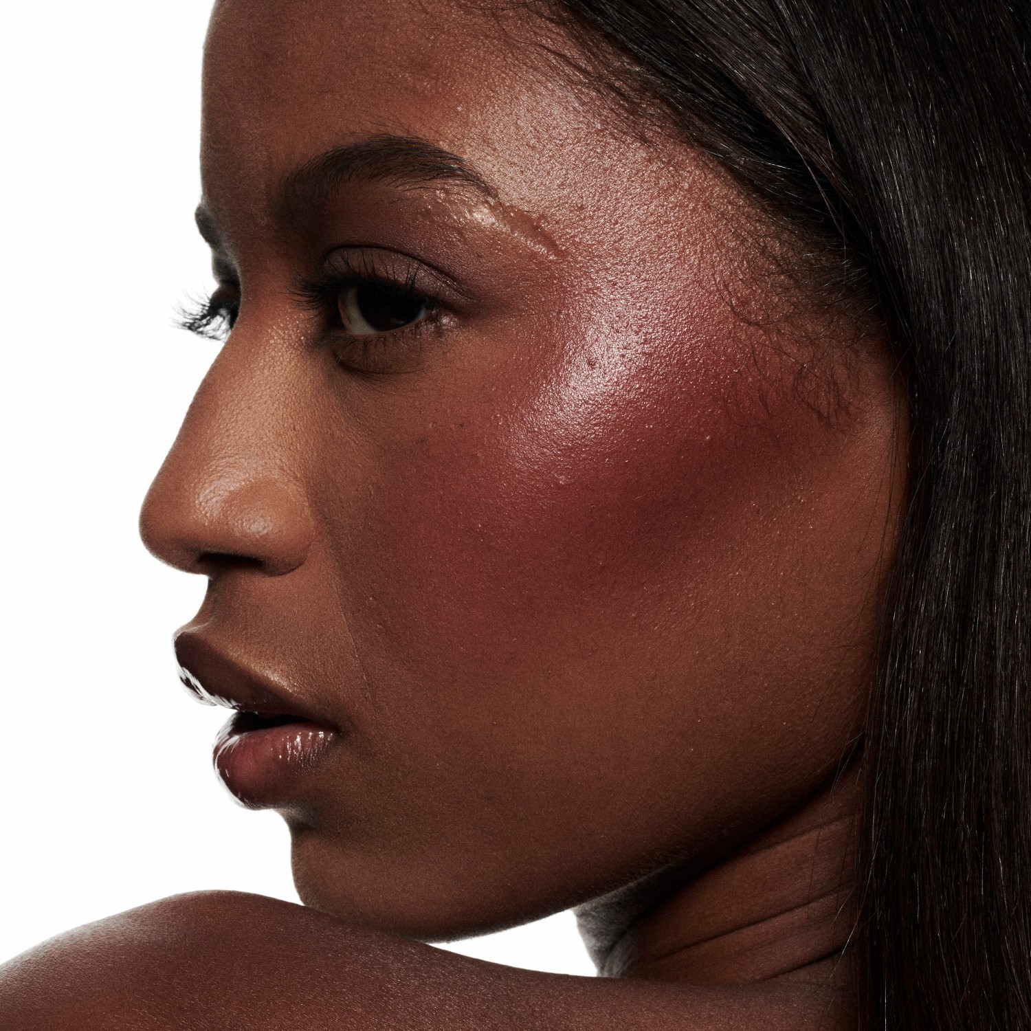 Tekutá lícenka MAC Blush Strobe Strobe Beam - 4,3 ml