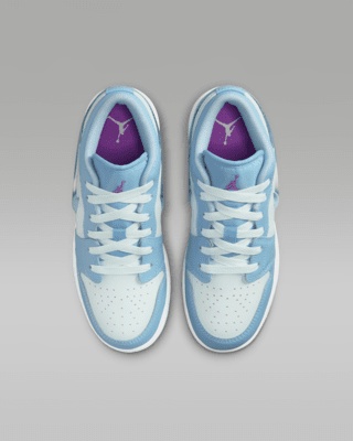 Air Jordan 1 Low SE Older Kids' Shoes