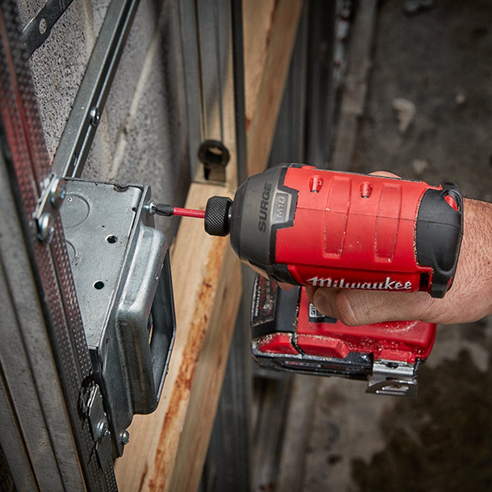 Milwaukee 18 V 1/4 tuuman Fuel SURGE Skin M18FQID-0 iskuporakoneen sisäosa