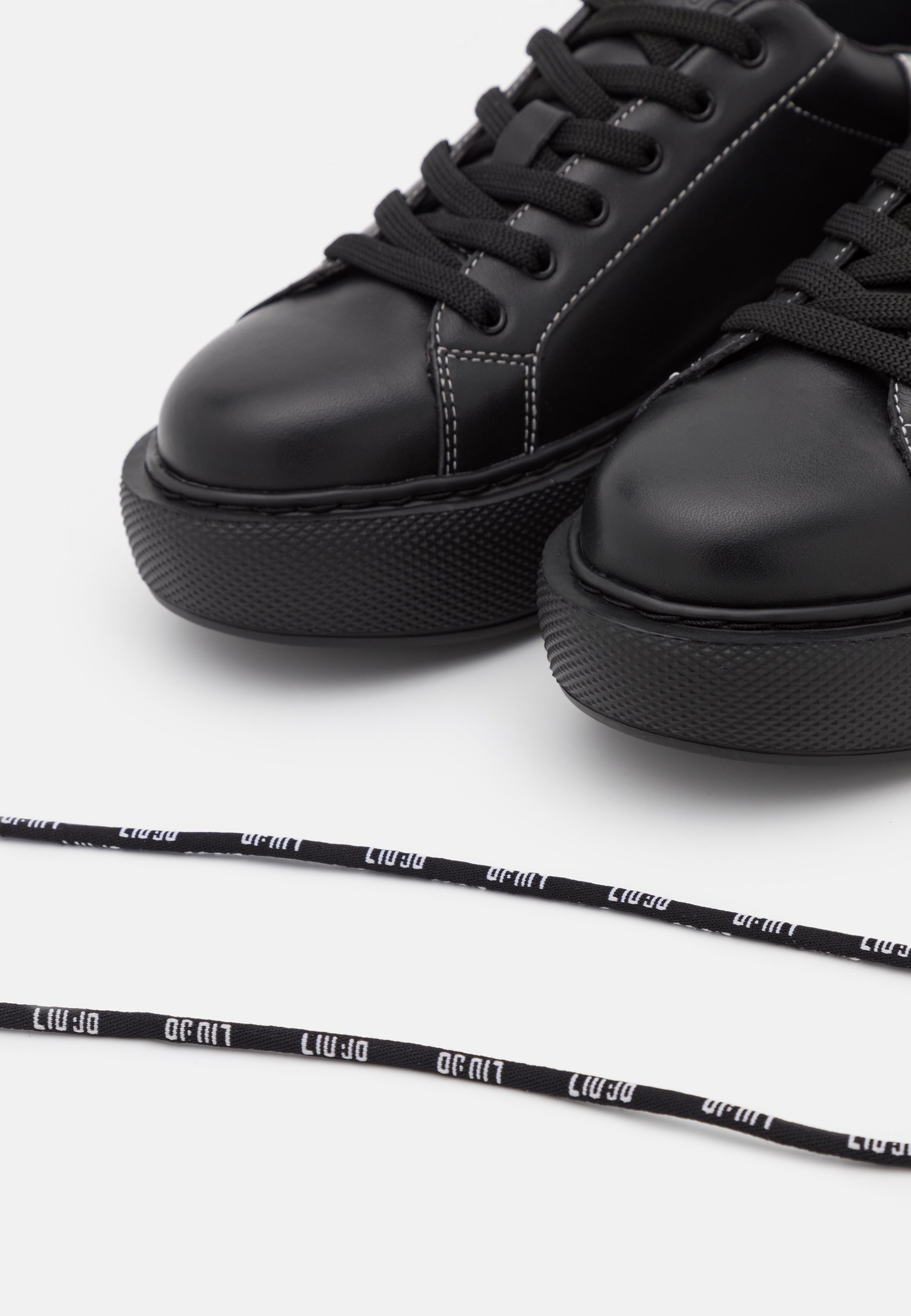 Liu Jo Jeans Sneakers - zwart