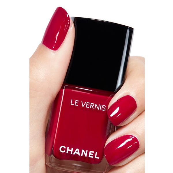 LE VERNIS KÖRÖM