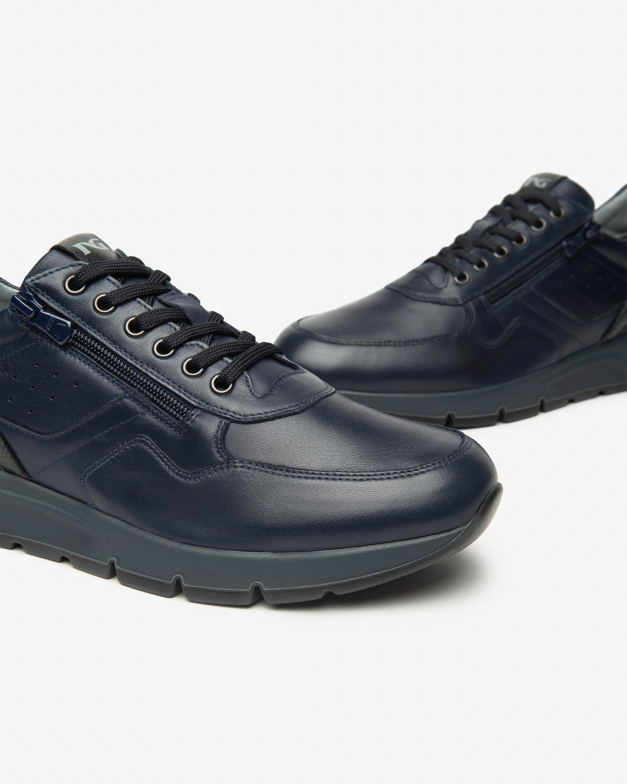  Herren-Sneaker aus Leder