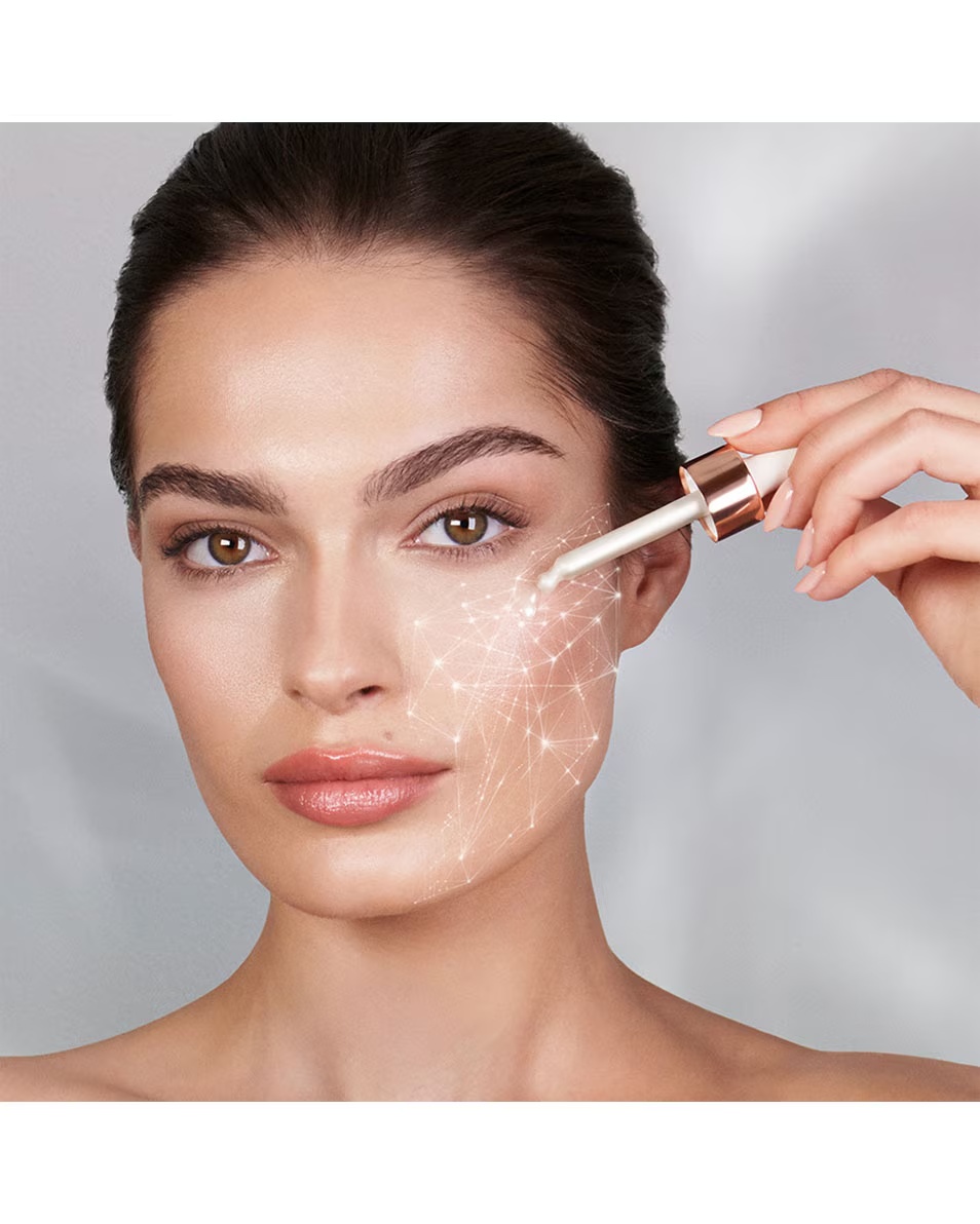 Serul Magic Aura de la CHARLOTTE TILBURY
