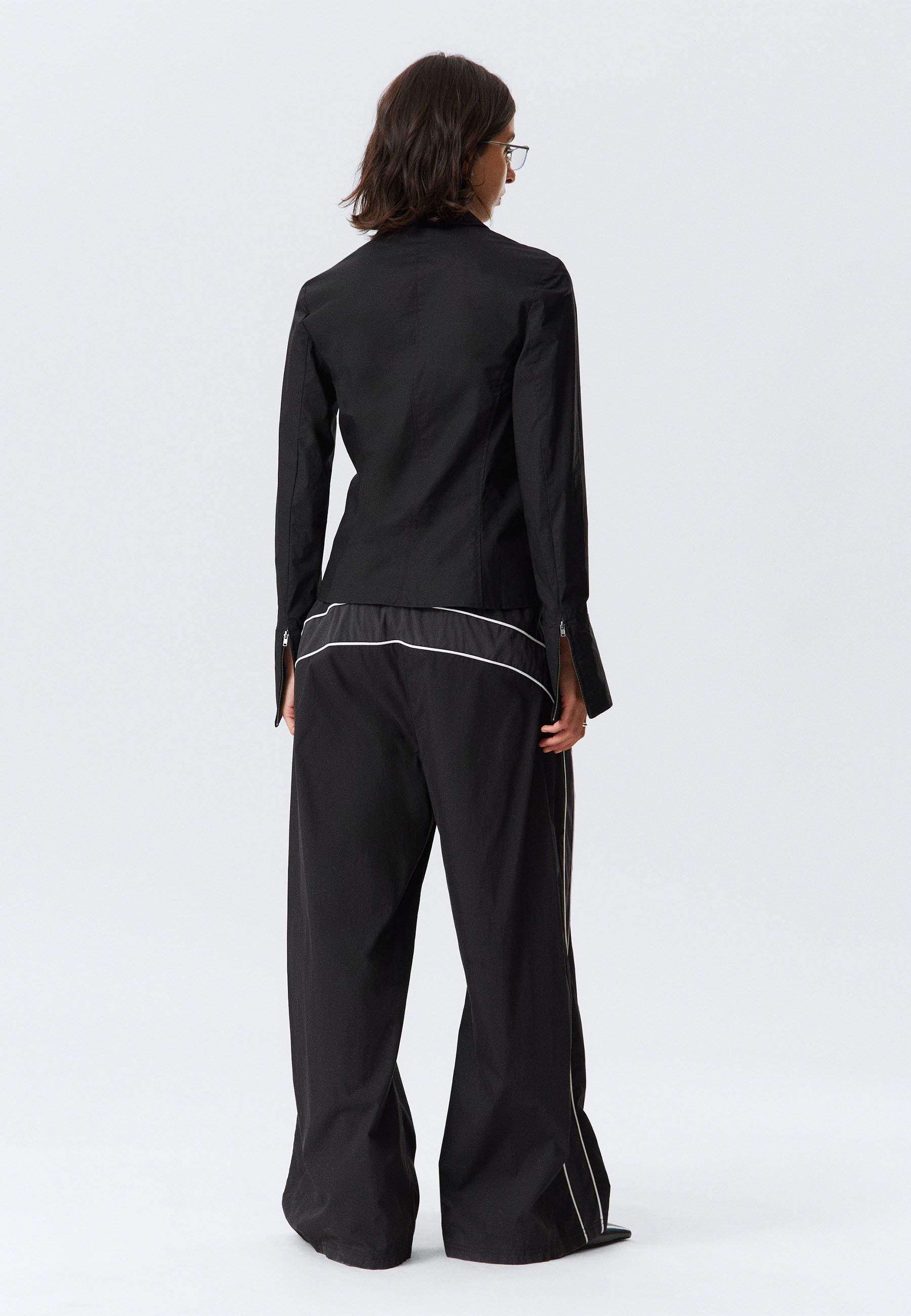 Koszulka Weekday ZIP - czarna