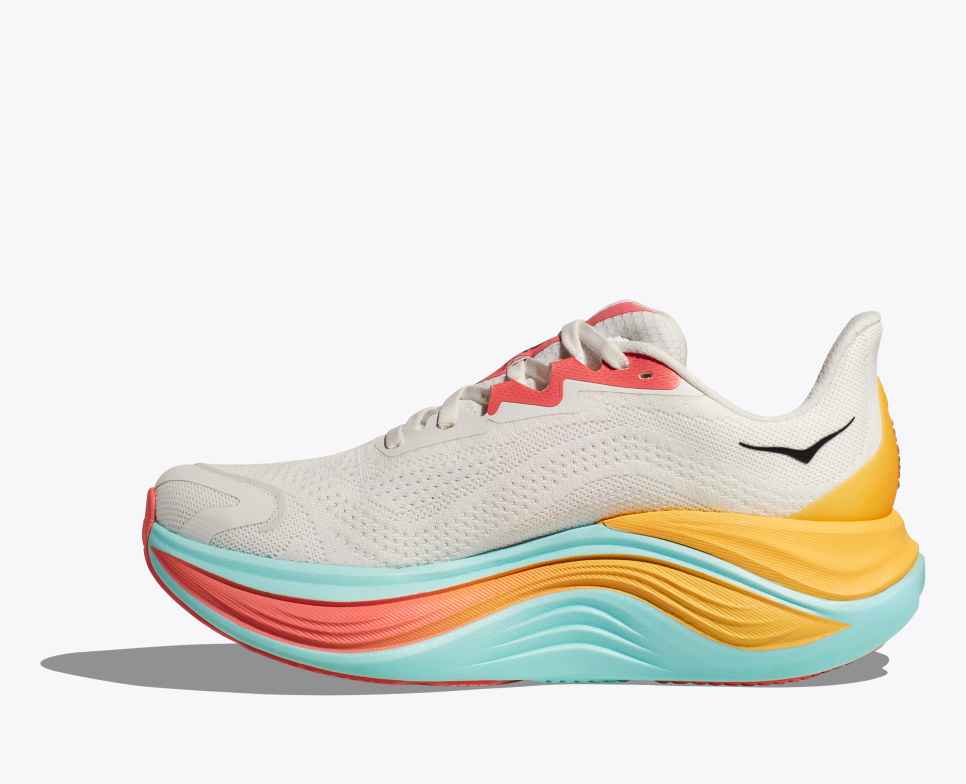 HOKA Skyward X Blanc De Blanc / Journée de natation