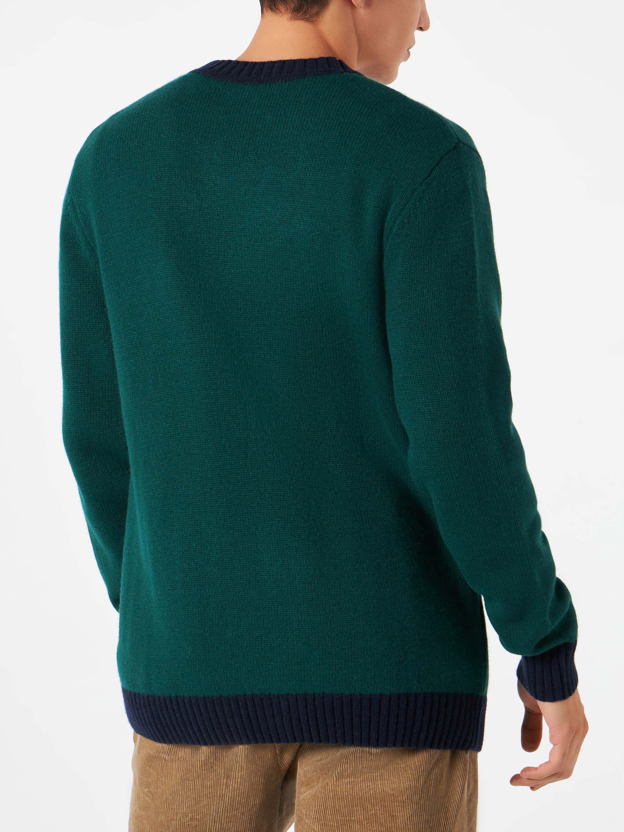 Strickjacke mit St. Barth College-Patch und Stickerei