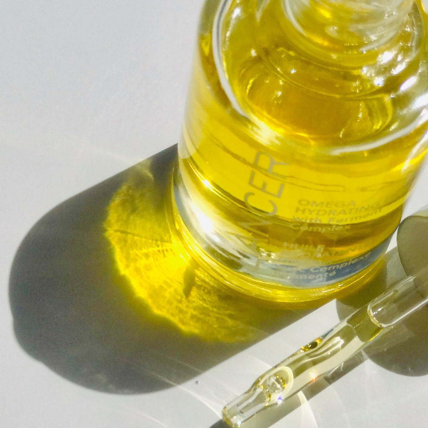 Hydratačný pleťový olej Lancer Omega - 30 ml
