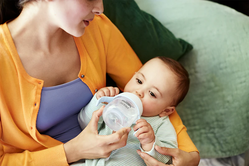 Copo de treinamento Philips Avent Natural Response SCF263/61 com alças