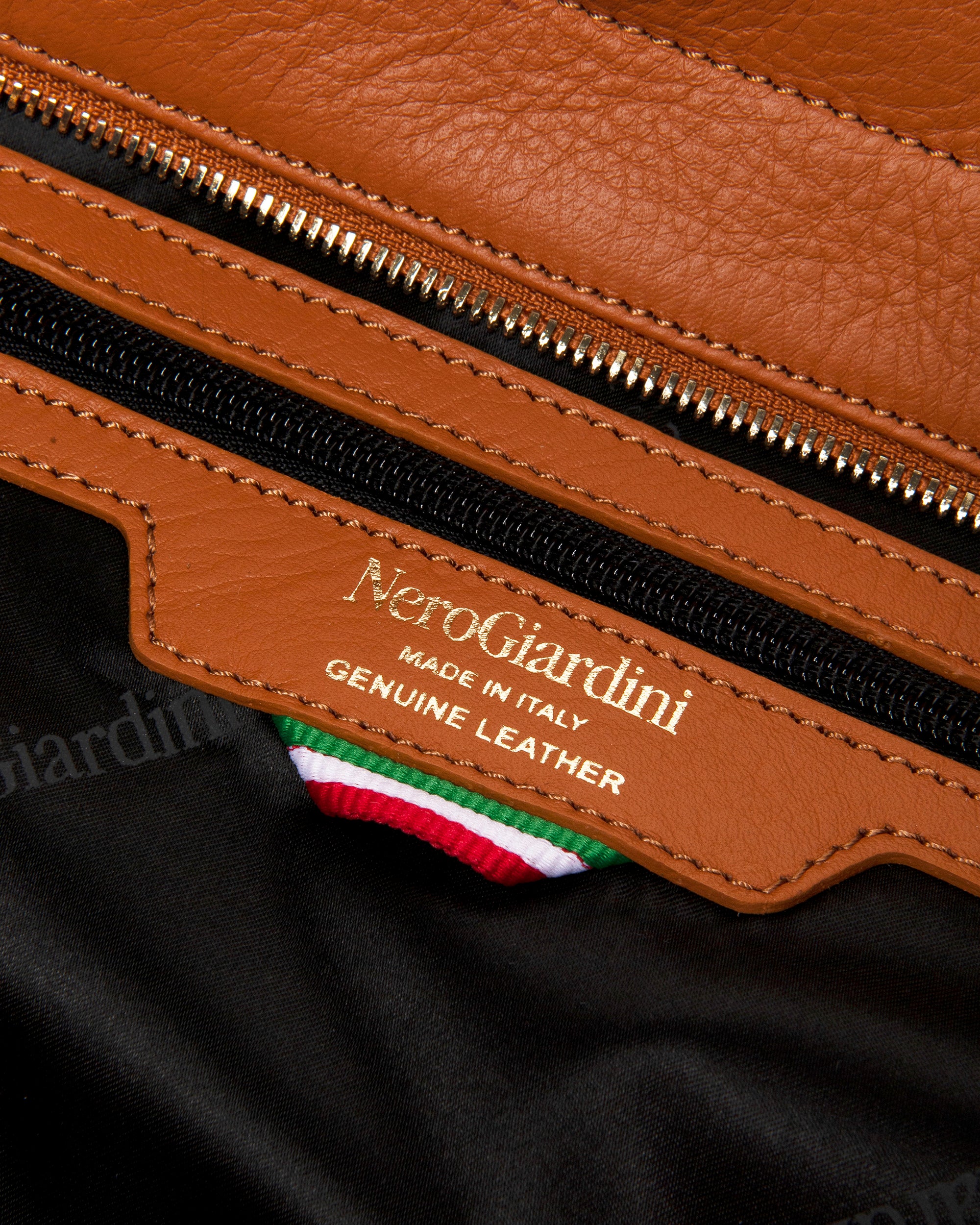  Damen-Schultertasche aus Leder
