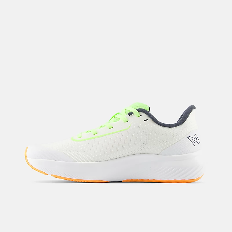 Kids FuelCell Rebel v3 – Branco com detalhes em Lima Descolorida e Manga Picante