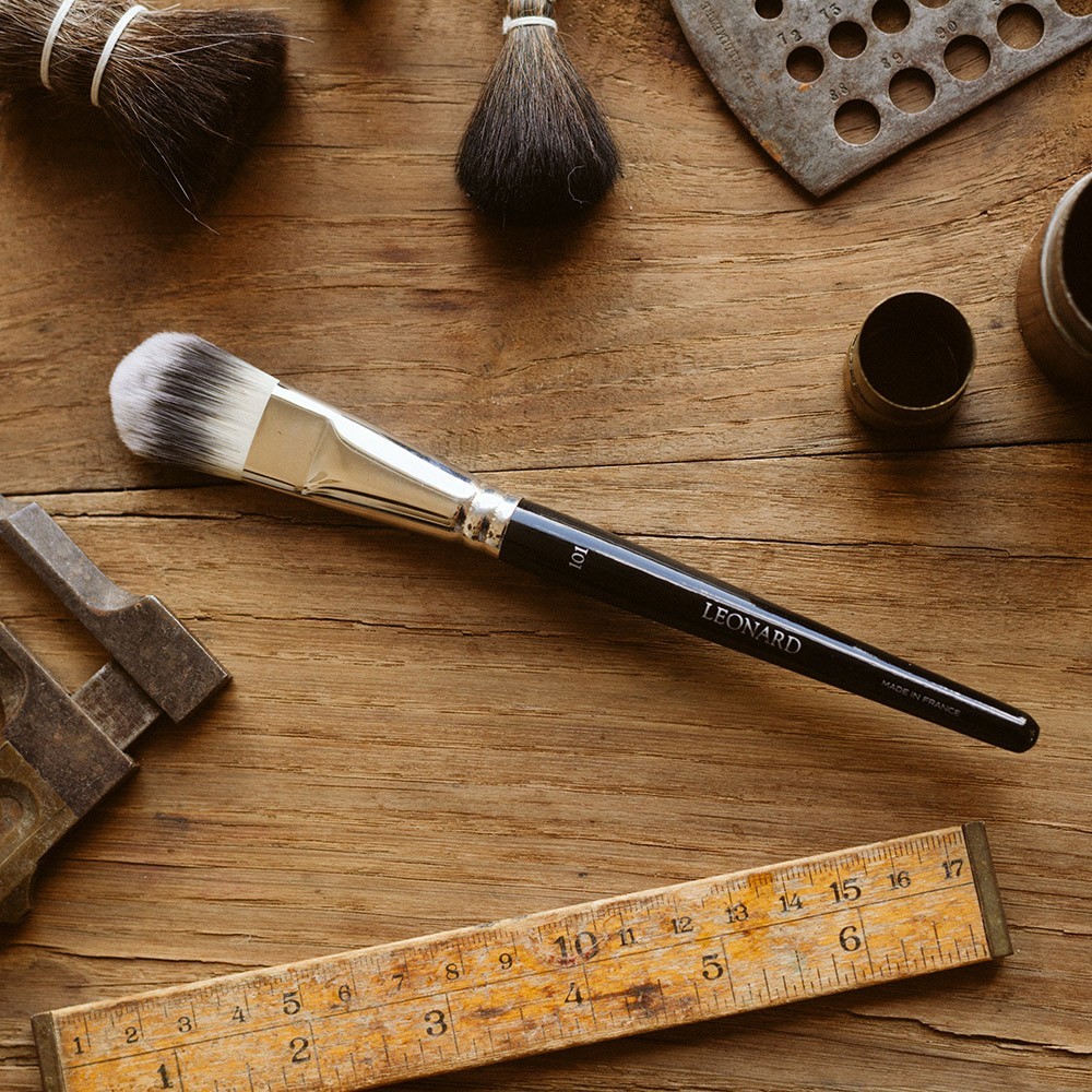Leonard brushes Pinceau fond de teint