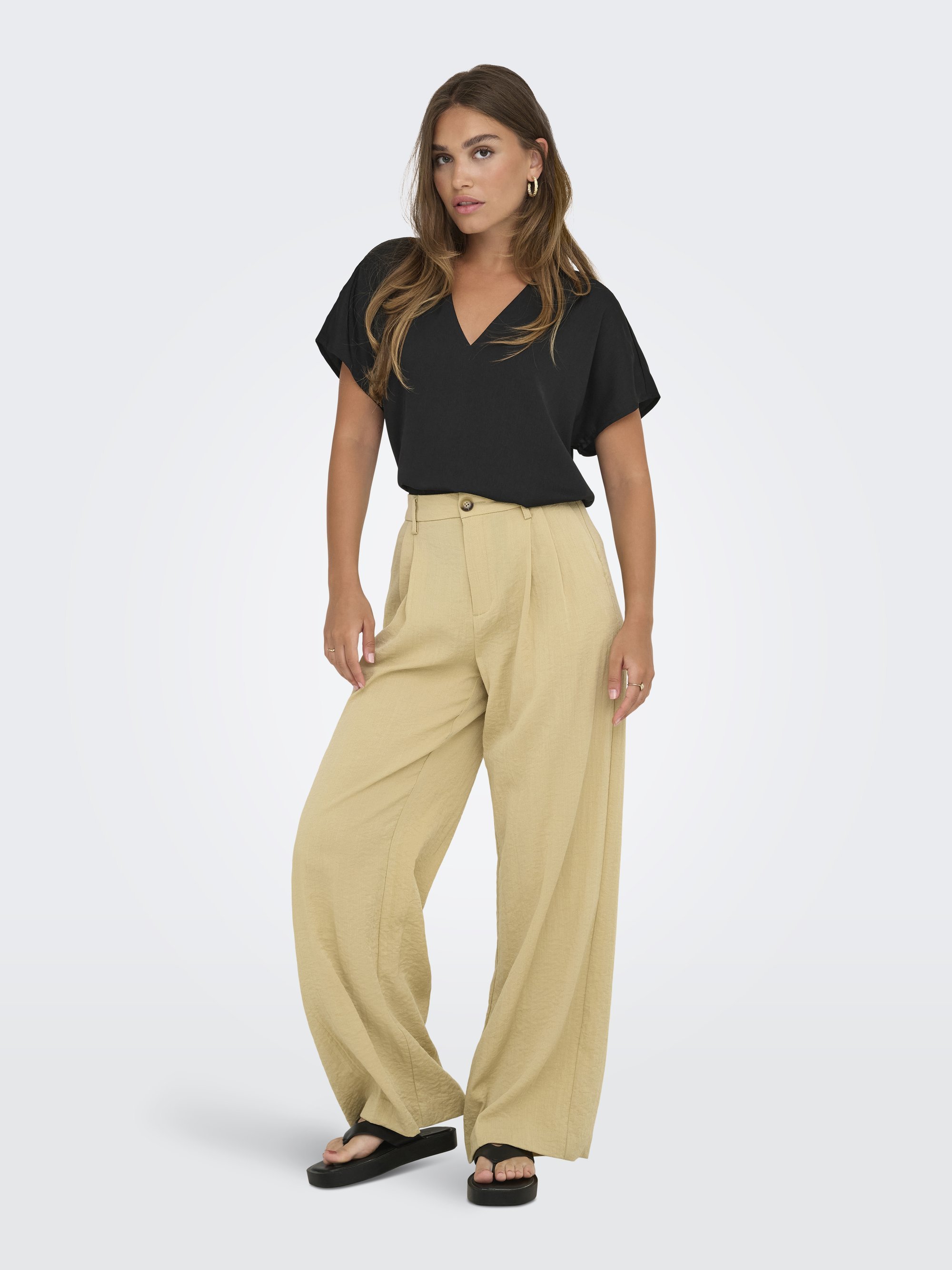 ONLY ONLLUCY LIFE V NECK - Halenka - black