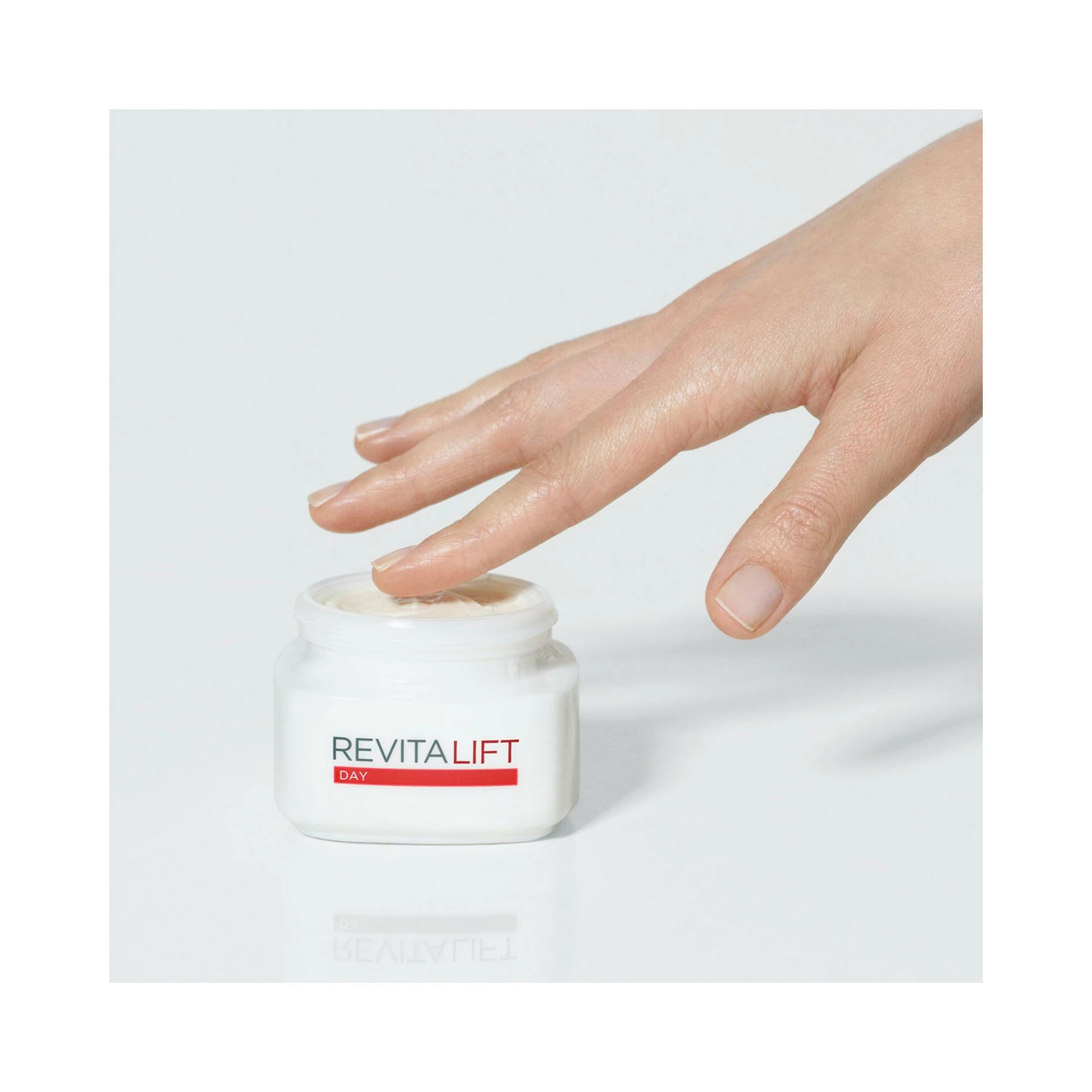Cremă de zi Revitalift Classic 50 ml - L'Oréal Paris