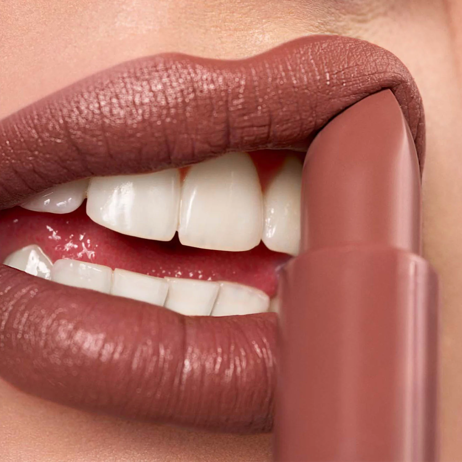 Labbra LIP CREAMYNAL - Rossetto