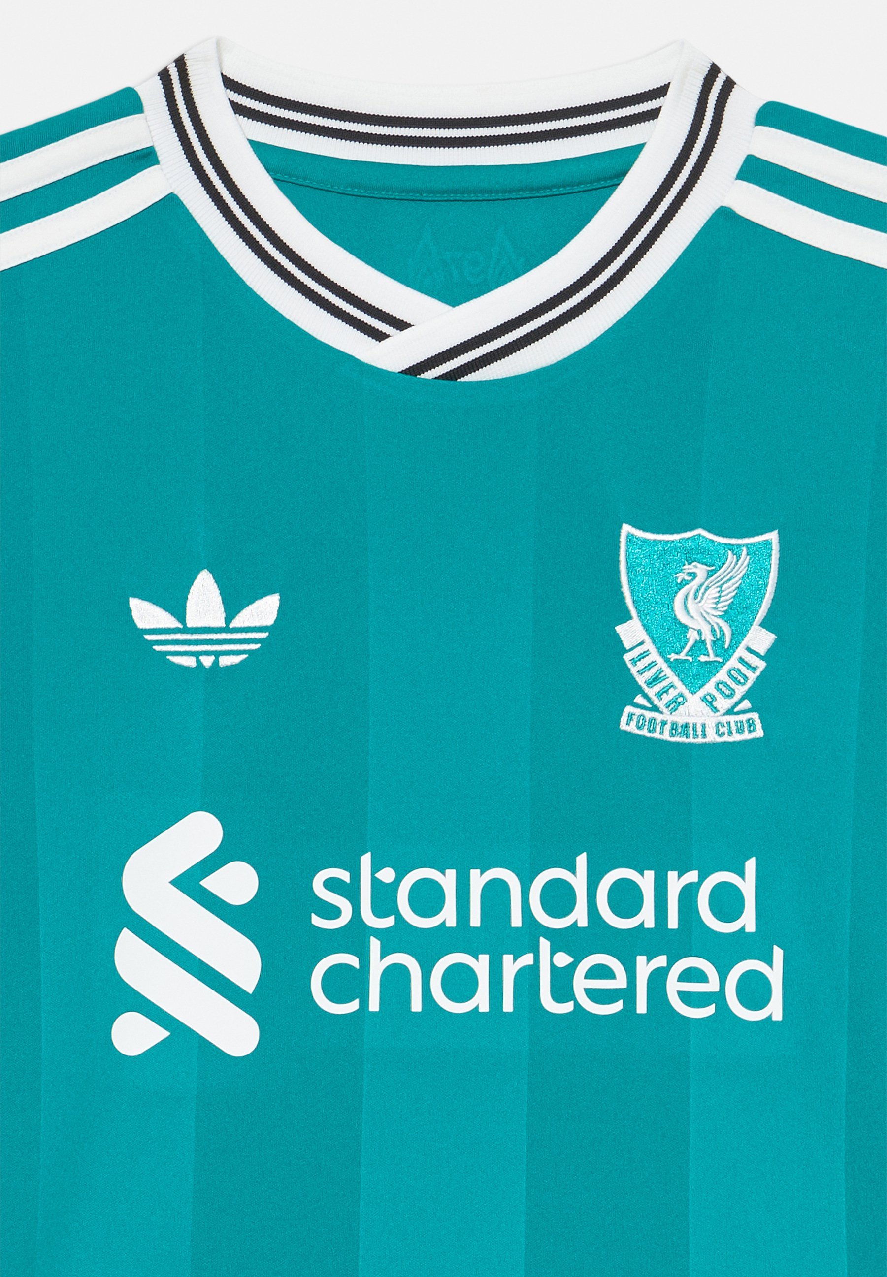 adidas Performance LIVERPOOL FC 25/26 DERDE T-SHIRT MET LANGE MOUWEN UNISEX - Clubkleding - zeegroen