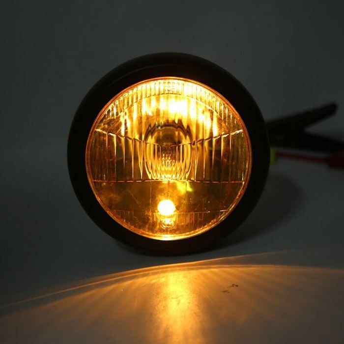Faro delantero universal para motocicleta - XVX - 5,75 pulgadas - 35 W - Rejilla retro - Fácil instalación - Hierro y ABS
