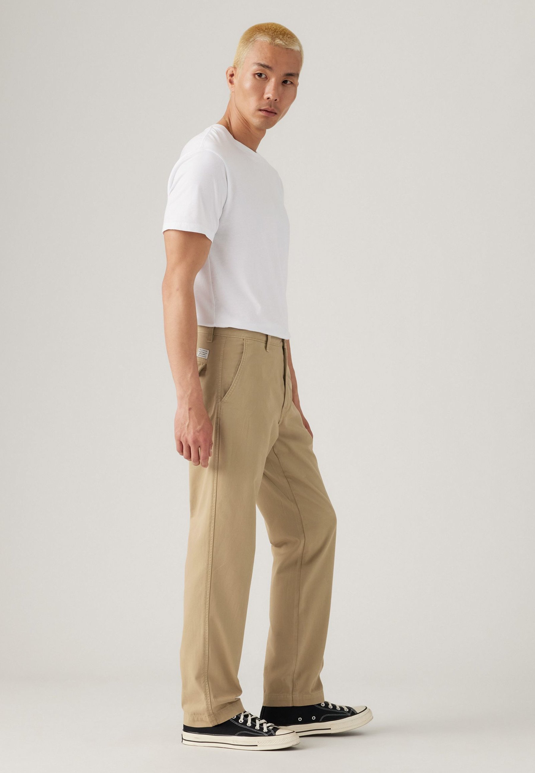 Levi's® AUTHENTIC - Chinos - kaki sable