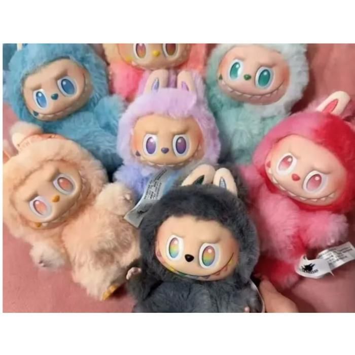 Labubu - COCA COLA Series - The Monsters - Debout et tenant un Coca-Vinyl Face - Peluches PELUCHE POUPEE