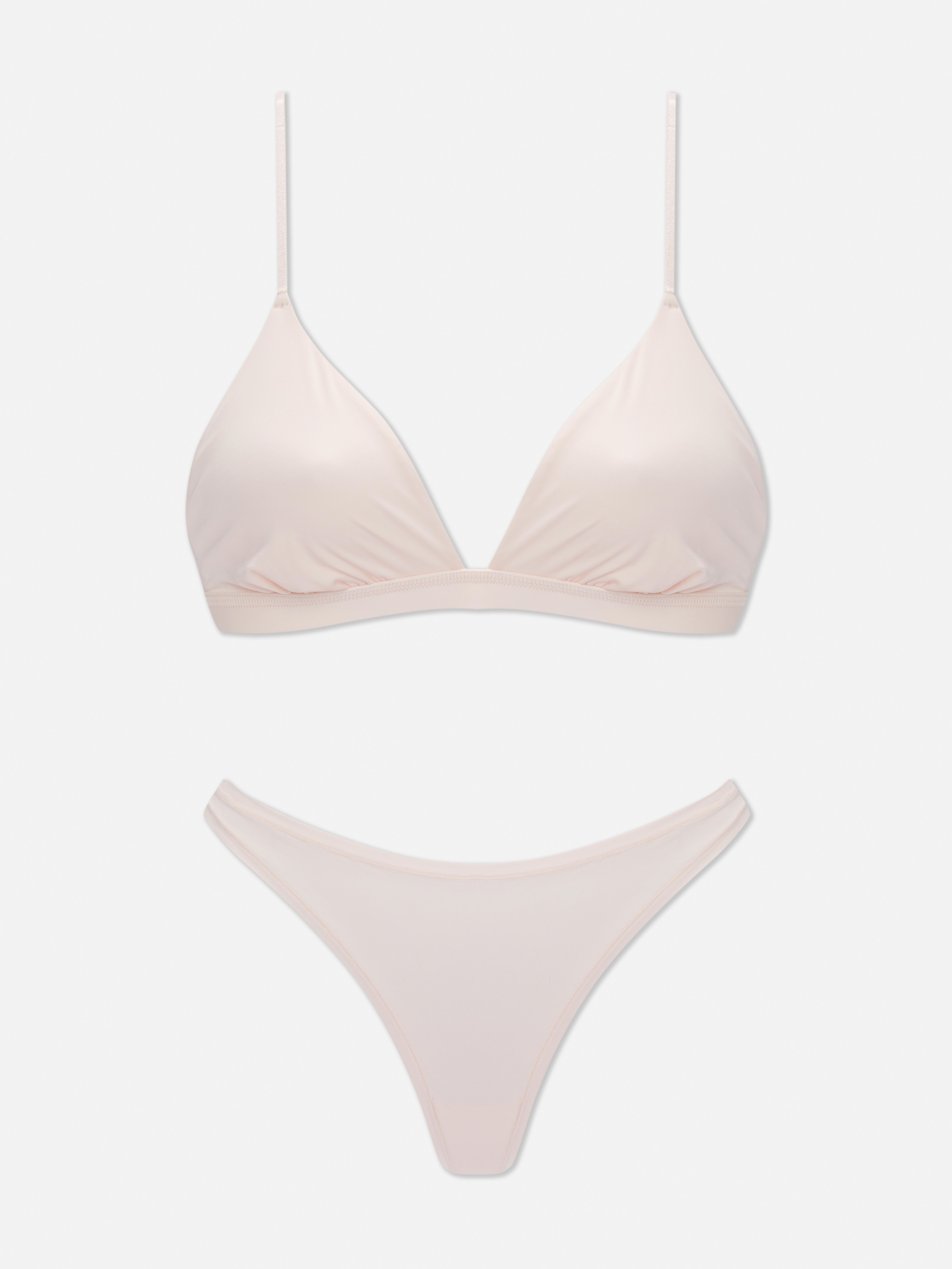 Set sutien triunghiular și tanga din microfibră. Acest set de lenjerie intimă, format din sutien triunghiular și tanga din microfibră, este o bază perfectă pentru confort.