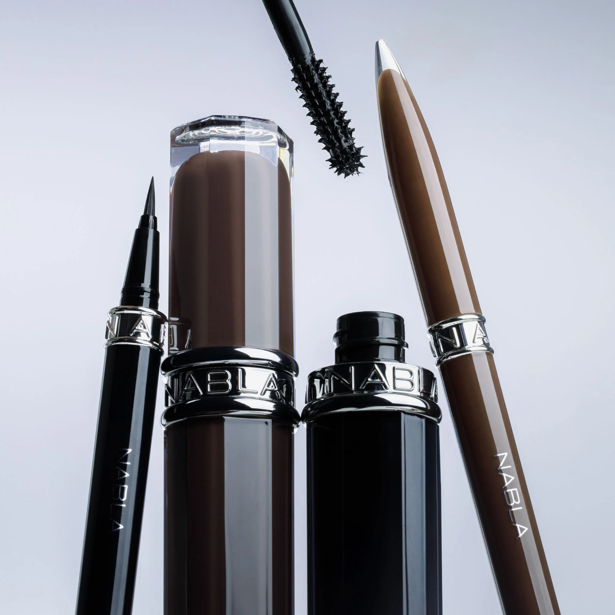 Occhi True Signature x Beyond Bold - Eye Intensity KIT - Cofanetto Make Up, Mascara, Eyeliner