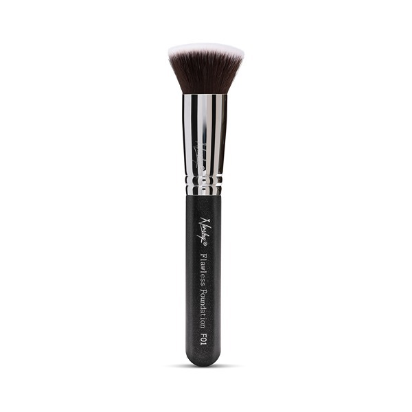Nanshy Flawless Flat Top Kabuki Foundation-børste (svart)