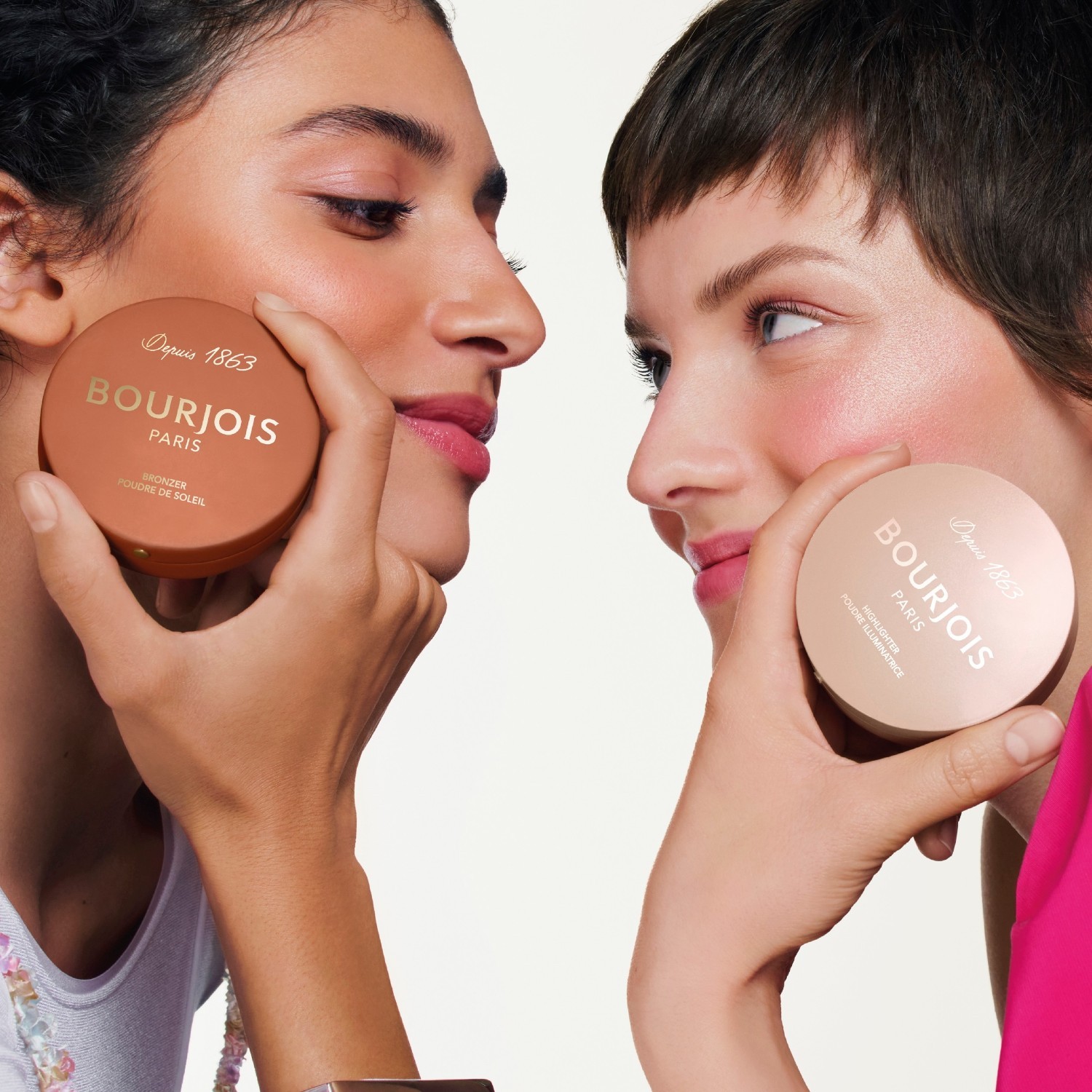 Bourjois Highlighter Maxi Boîte Ronde - Highlighter - 7 g