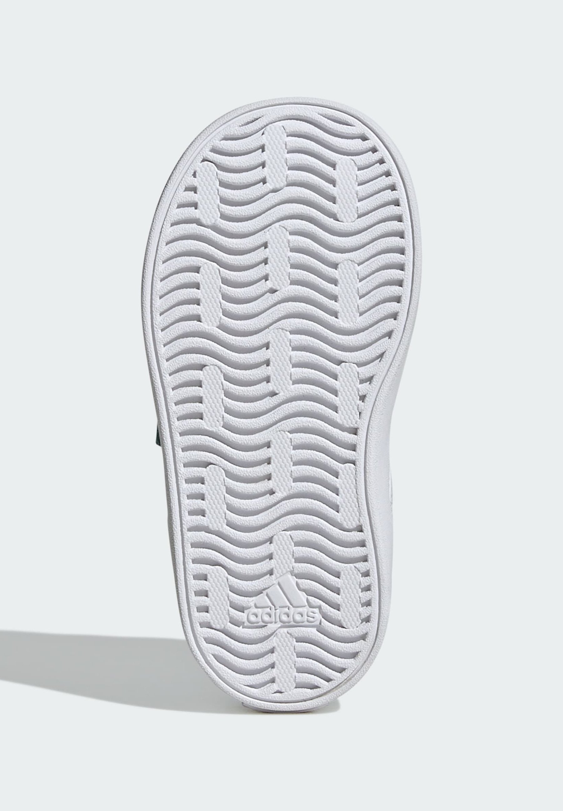 adidas Sportswear COURT - Dětské boty - pudrová tyrkysová oblačně bílá