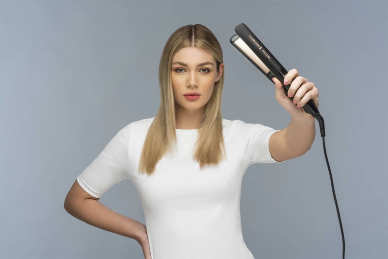 Remington PROluxe S9100B plaukų tiesintuvas
