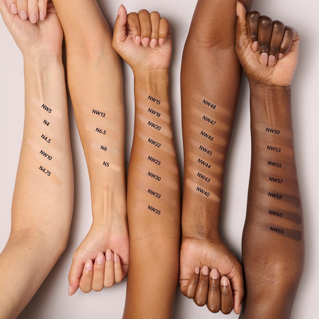 MAC Foundation Studio Fix Powder Plus makiažo pagrindas – 12 g