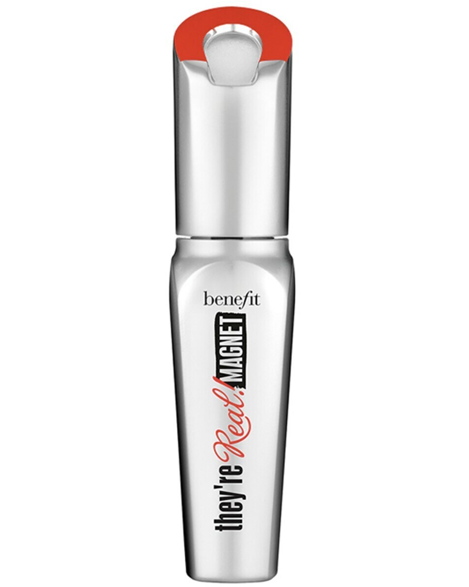 BENEFIT KOSMĒTIKA – TĀ IR ĪSTA! MAGNETA SKROPSTU TUŠA MINI