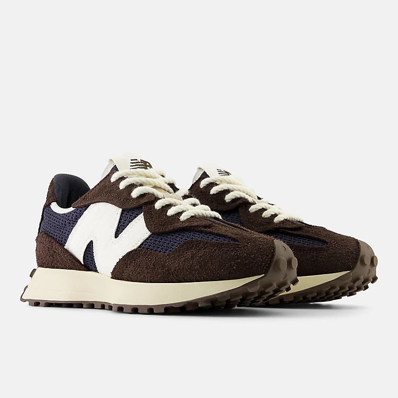 Unisex 327 - Bogata Ziemia z Fantomem