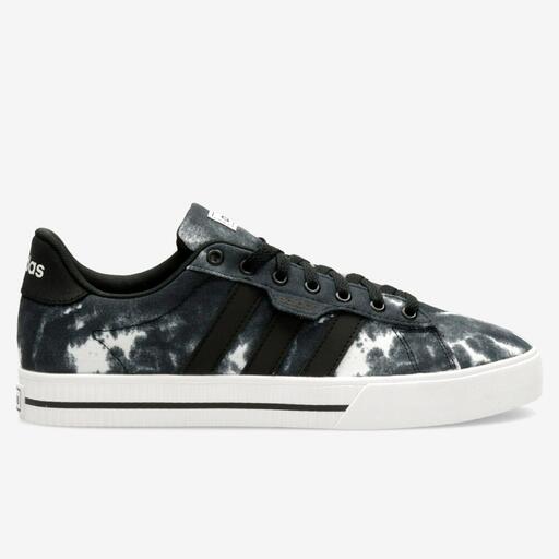  adidas Daily 3.0