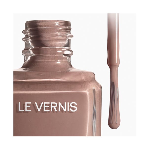 LE VERNIS NOKTI