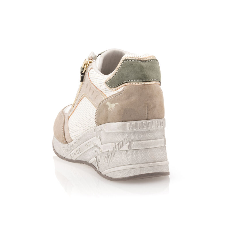 Корпе / патике Femme Beige