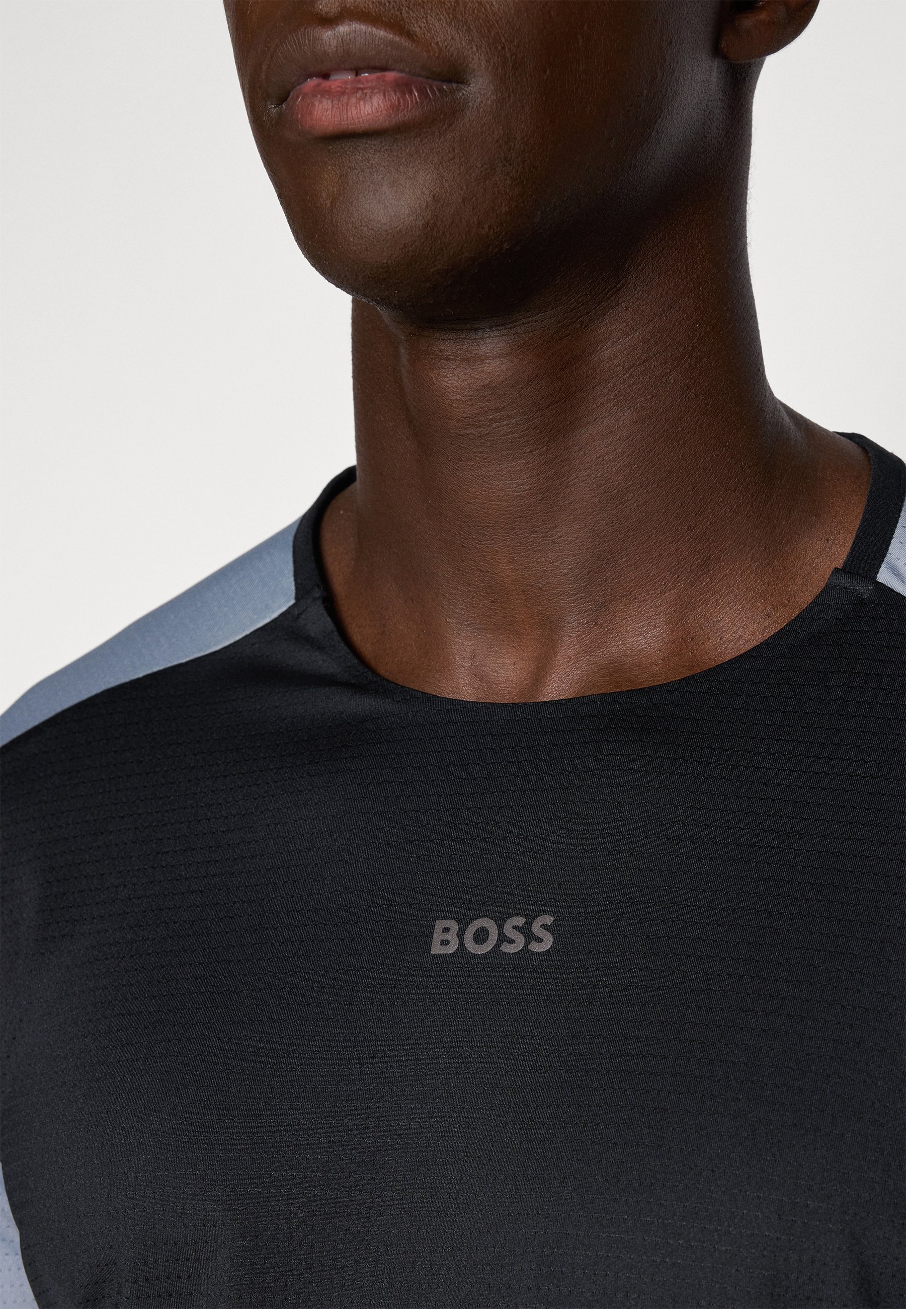 BOSS ACTIVE SEAS - Sport T-shirt - zwart