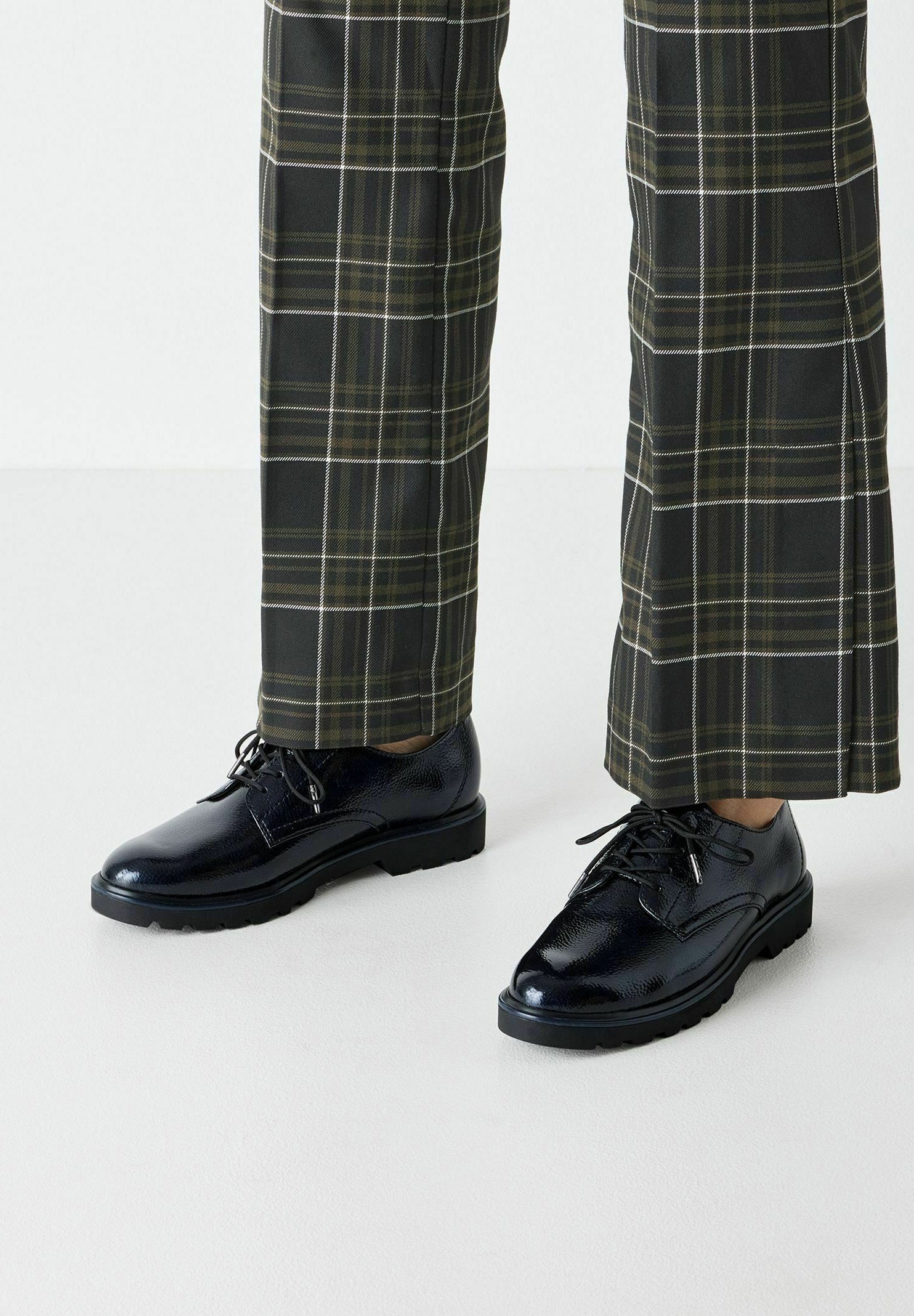 Tamaris veterschoenen - marineblauw