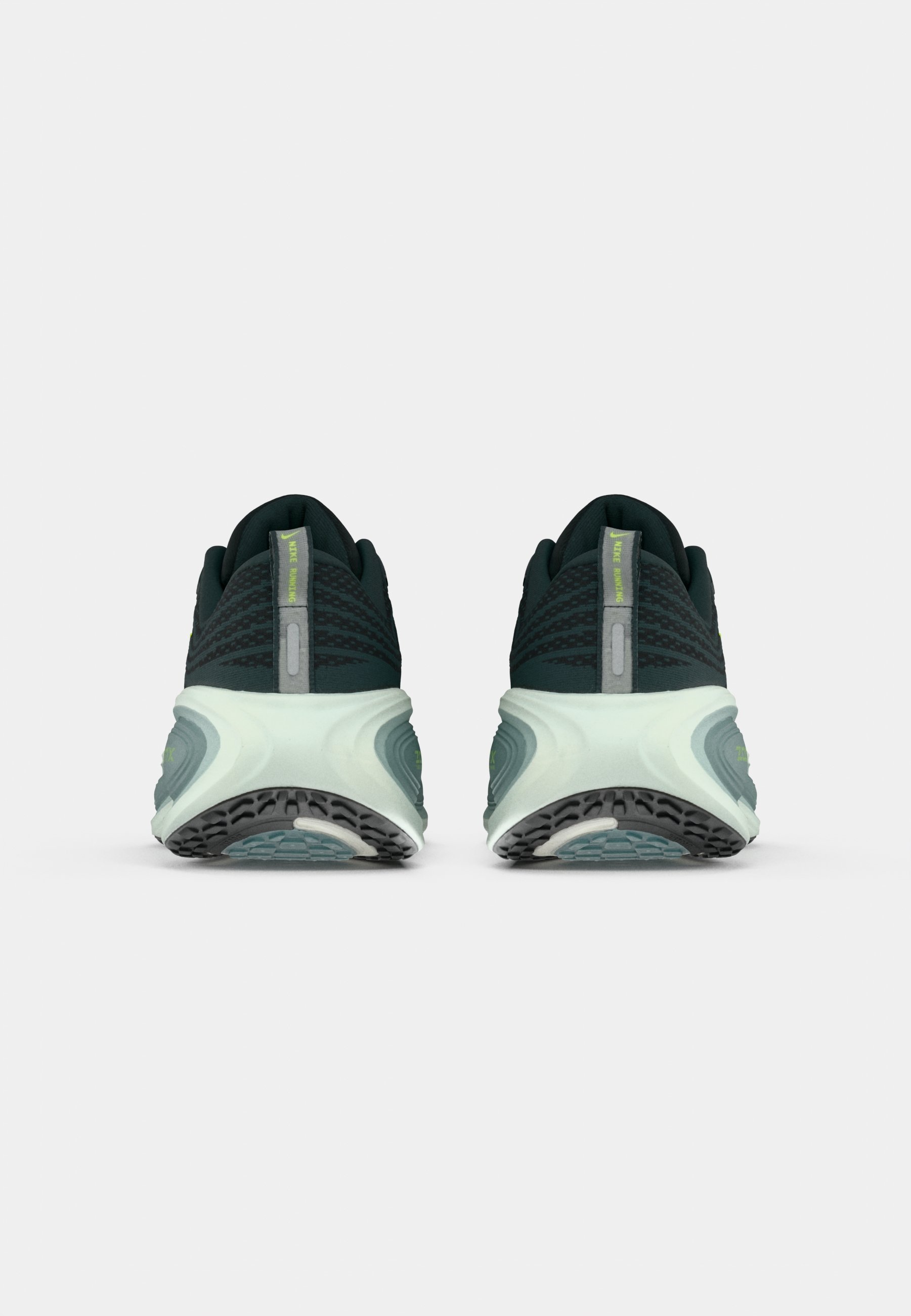 Nike Performance VOMERO PLUS - Chaussures de running sur route - algue/volt/volt clair/vert clair/noir