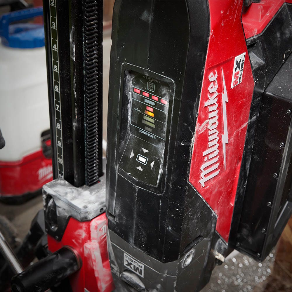 MILWAUKEE MX FUEL™ 152 mm:n käsiporakone MXFDCD150-0C