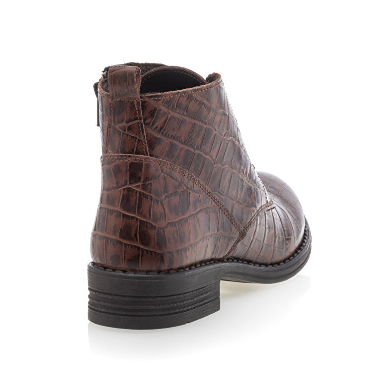 Braune Damenstiefel / Stiefeletten