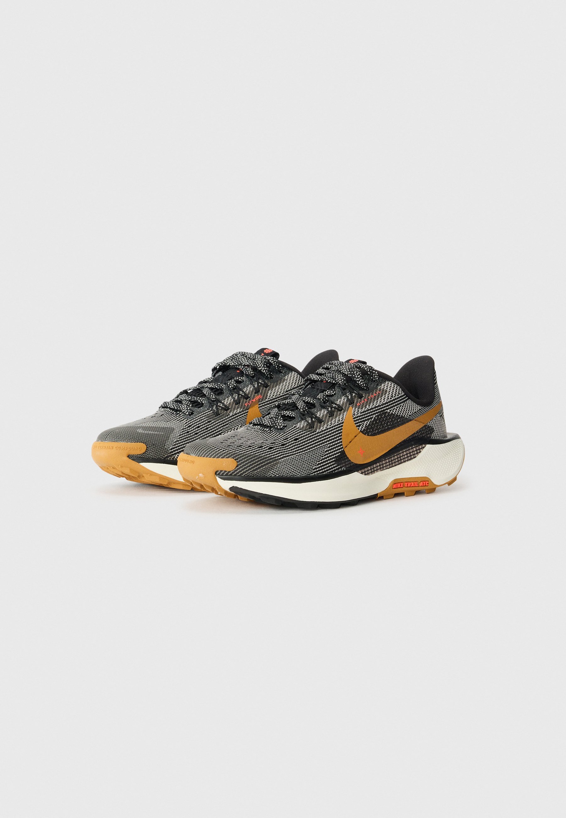 Nike Performance PEGASUS TRAIL 5 UNISEXE - Chaussures de trail running - noir/ocre désert/gris universitaire