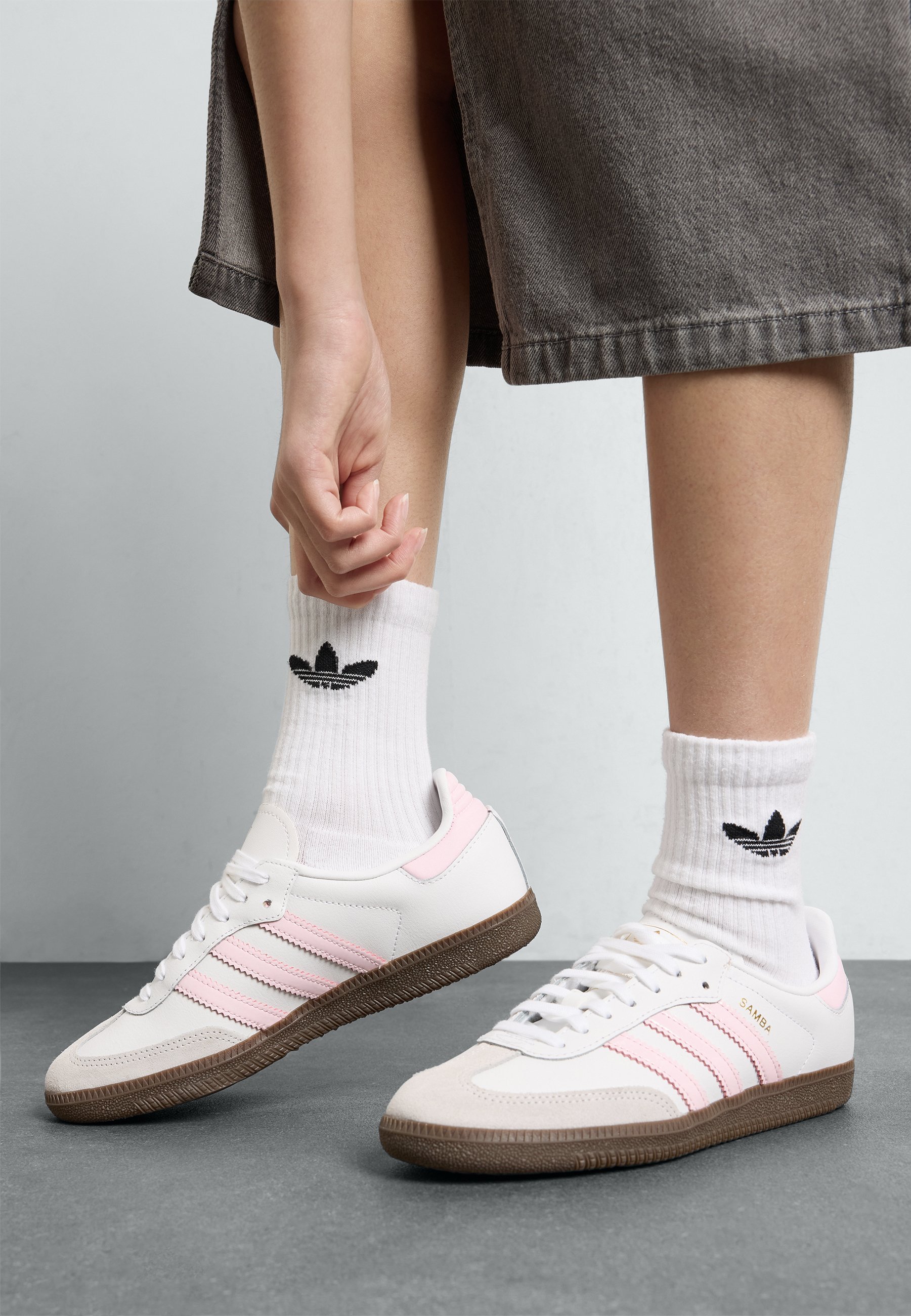 adidas Originals SAMBA OG UNISEX - Sneakers - wit/transparant roze/gum