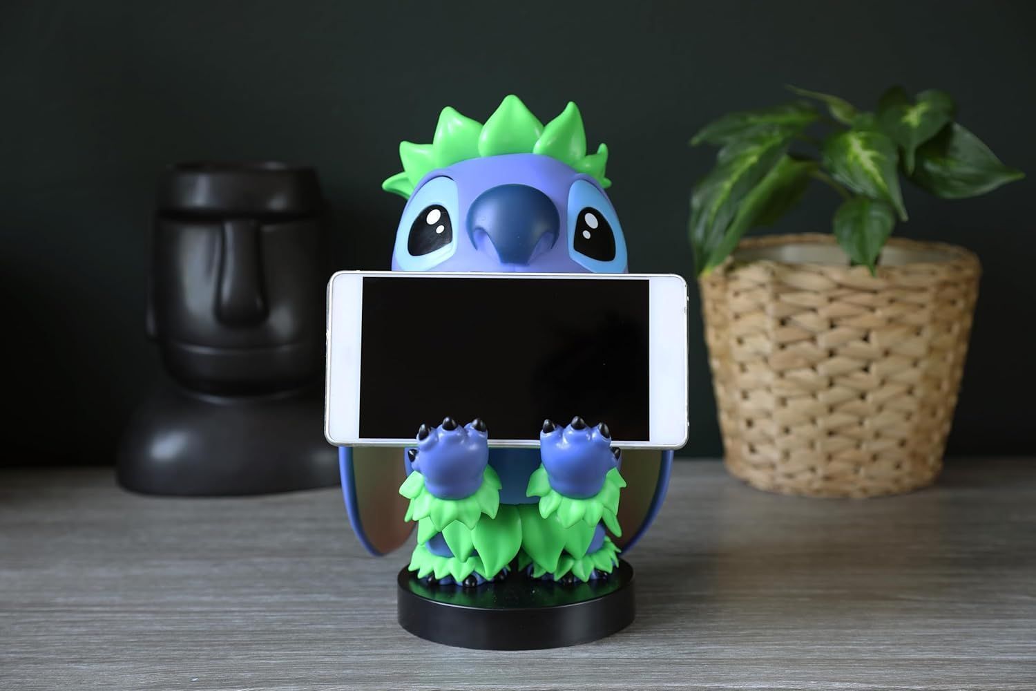 Statuetta Disney Stitch Hula - EXQUISITE GAMING - Cable Guys - Supporto per cuffie, smartphone o piccolo accessorio - 20 cm