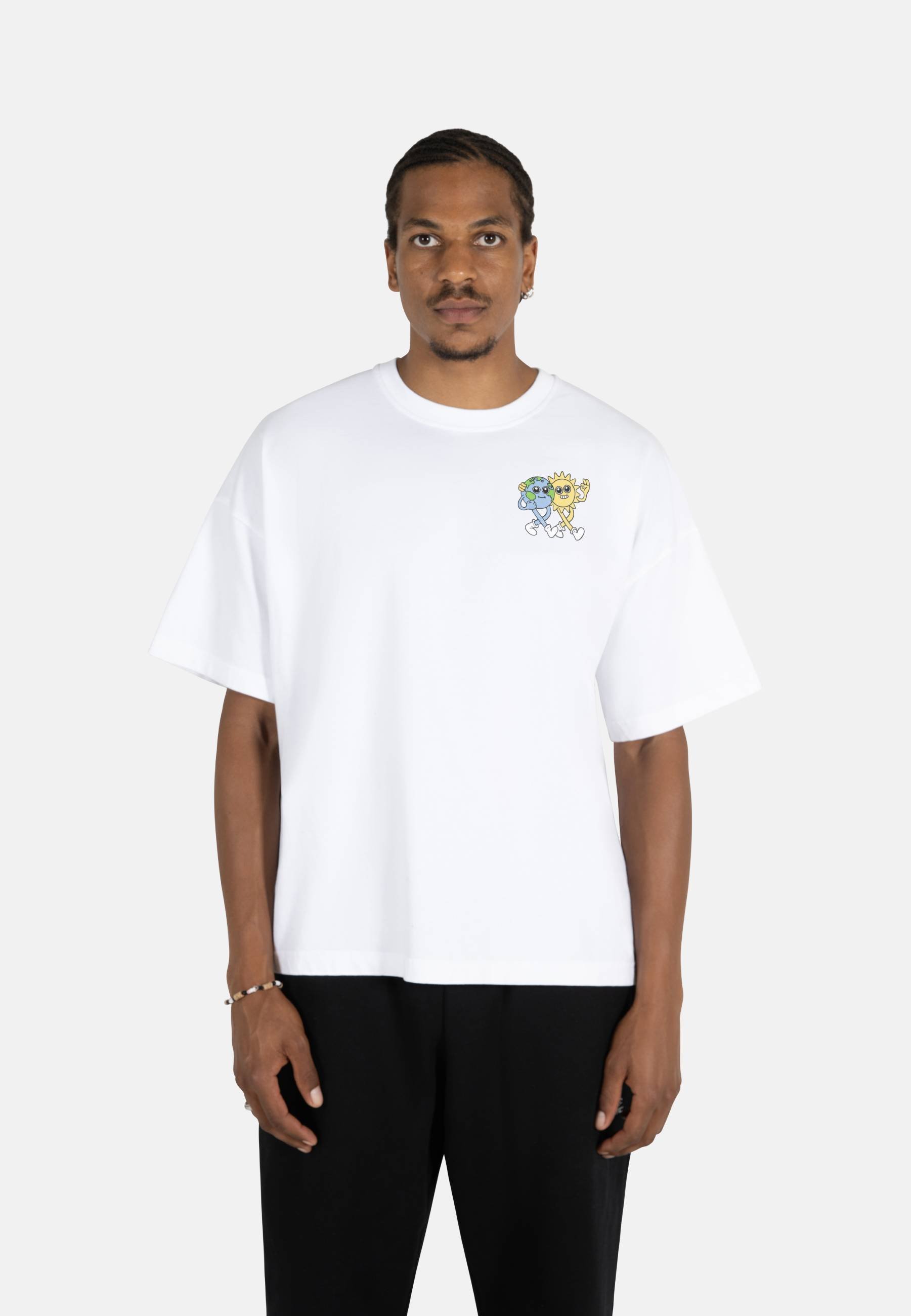 De T-shirts van The Tracksuit Club